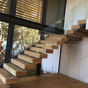 Floating Oak staircase